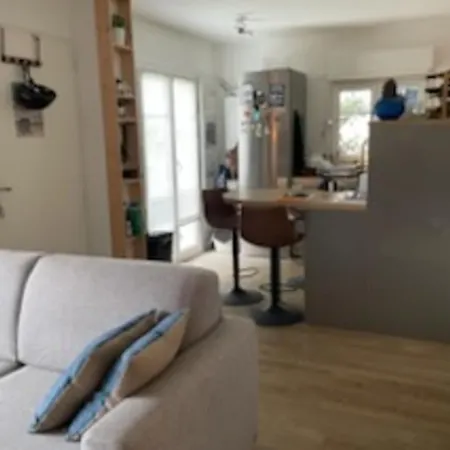 House With Garden Near The Σπίτι διακοπών *