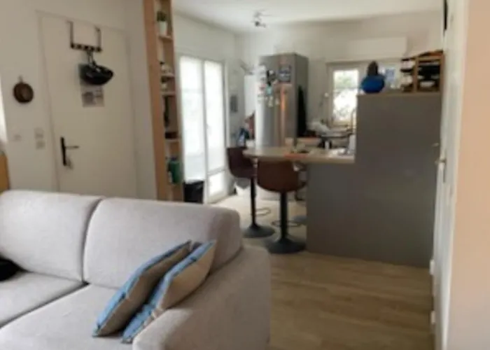 House With Garden Near The Prázdninový dům *